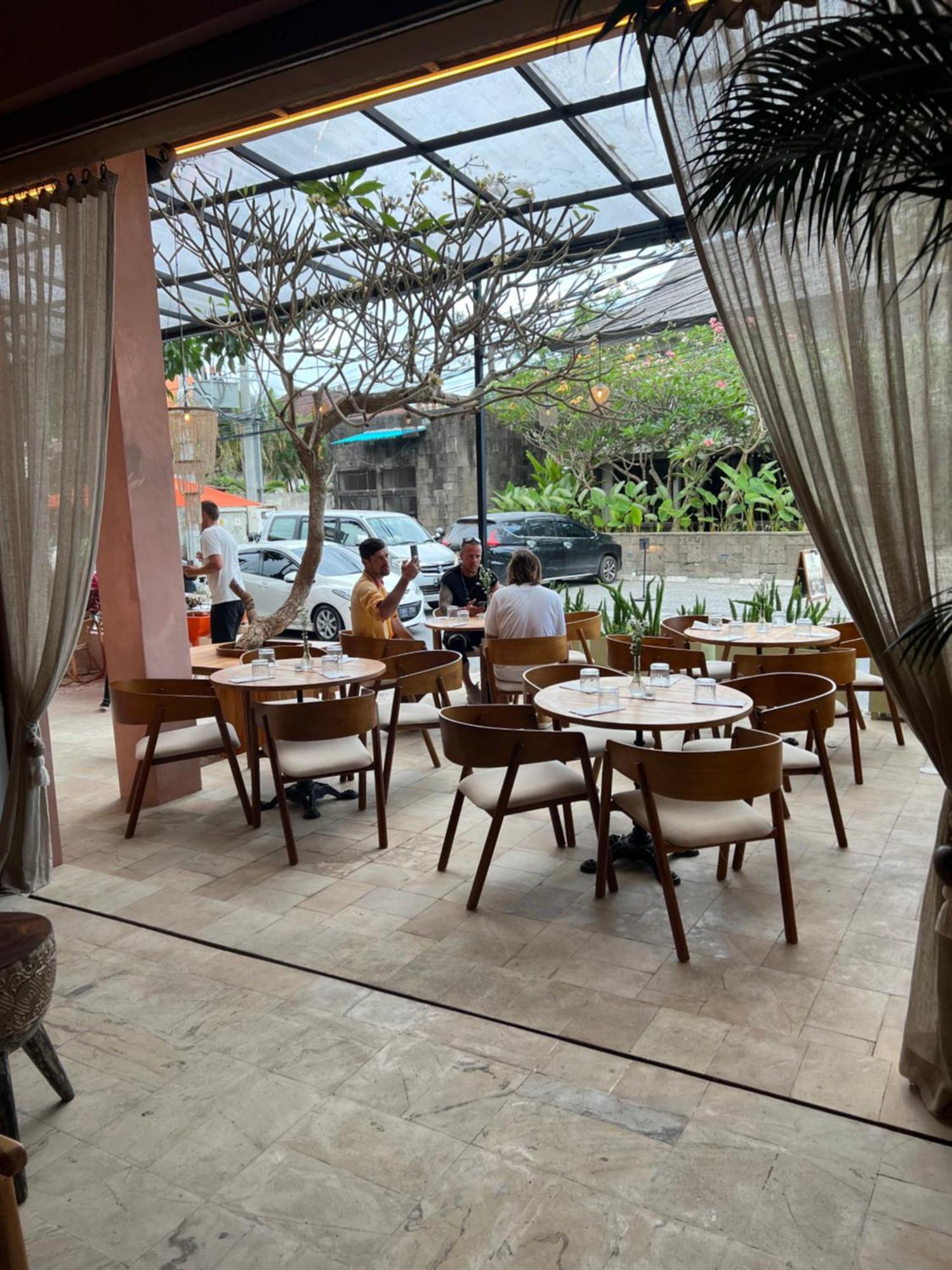 Grass Terrace Homestay Canggu Екстериор снимка
